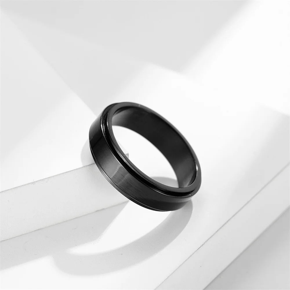Memiya™ Spinner Ring