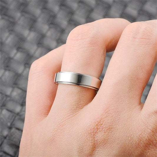 Memiya™ Spinner Ring